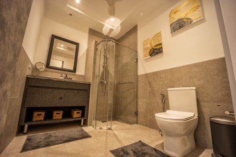 Chalet de 3 dormitorios en Hua Hin, Tailandia № 169935 - foto 10