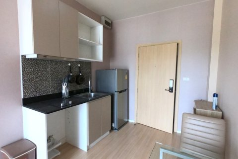 Condominio de 1 dormitorio en Chiang Mai, Tailandia № 205638 - foto 3