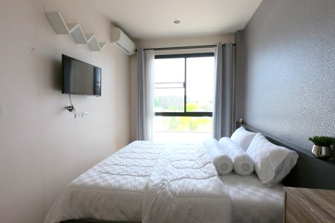 Condominio de 1 dormitorio en Chiang Mai, Tailandia № 205638 - foto 4