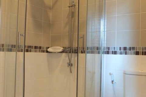 Condominio de 1 dormitorio en Chiang Mai, Tailandia № 205642 - foto 7