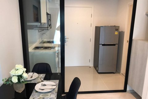 Condominio de 1 dormitorio en Chiang Mai, Tailandia № 205643 - foto 5