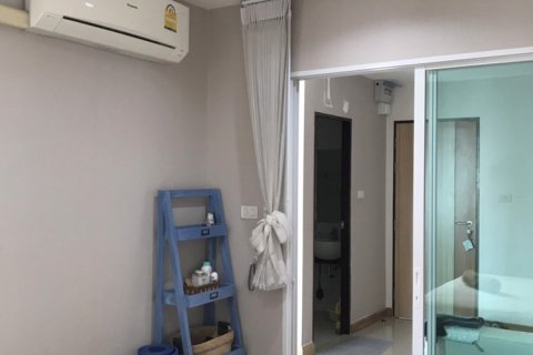 Condominio de 1 dormitorio en Chiang Mai, Tailandia № 205639 - foto 8