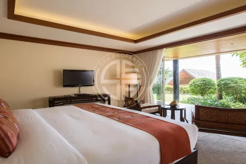 Chalet de 4 dormitorios en Ko Samui, Tailandia № 190647 - foto 7