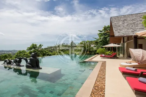 Chalet de 4 dormitorios en Ko Samui, Tailandia № 190647 - foto 14