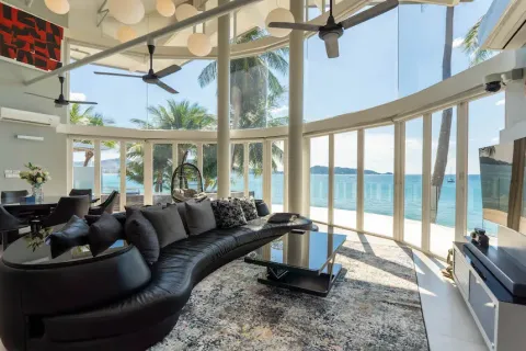 Chalet de 3 dormitorios en Patong, Tailandia № 190642