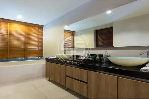 Chalet de 5 dormitorios en Ko Samui, Tailandia № 190645 - foto 10