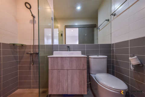 Condominio de 2 dormitorios en Bangkok, Tailandia № 186631 - foto 5