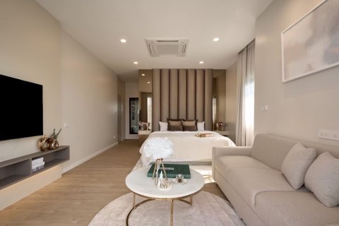 Chalet de 5 dormitorios en Chiang Mai, Tailandia № 155331 - foto 9