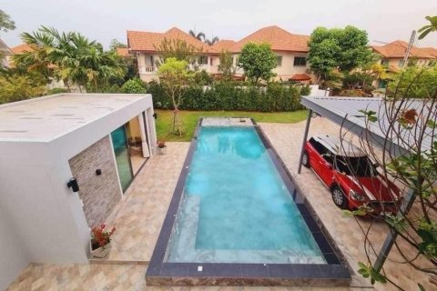 Chalet de 5 dormitorios en Chiang Mai, Tailandia № 155333 - foto 2