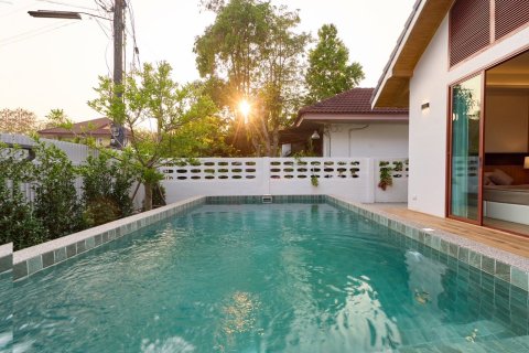 Casa de 3 dormitorios en Chiang Mai, Tailandia № 155335 - foto 2
