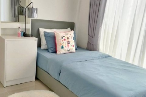 Casa de 3 dormitorios en Pattaya, Tailandia № 203521 - foto 9