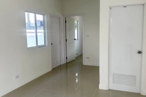 Casa de 3 dormitorios en Pattaya, Tailandia № 203522 - foto 6