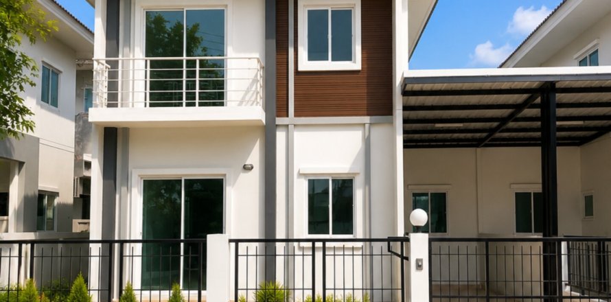 Casa de 3 dormitorios en Pattaya, Tailandia № 203522