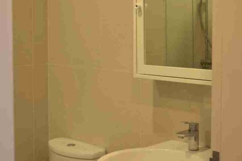 Condominio de 1 dormitorio en Bangkok, Tailandia № 184078 - foto 6