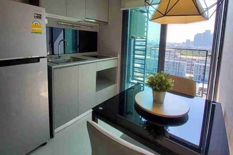 Condominio de 1 dormitorio en Bangkok, Tailandia № 184080 - foto 8