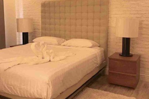 Condominio de 3 dormitorios en Bangkok, Tailandia № 184079 - foto 10