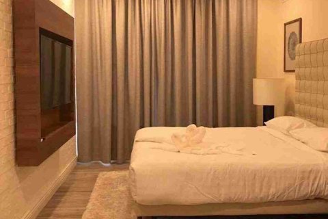 Condominio de 3 dormitorios en Bangkok, Tailandia № 184079 - foto 6