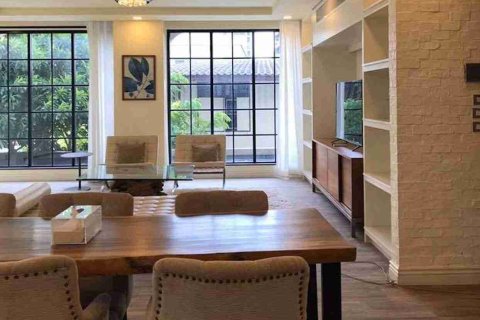 Condominio de 3 dormitorios en Bangkok, Tailandia № 184079 - foto 9