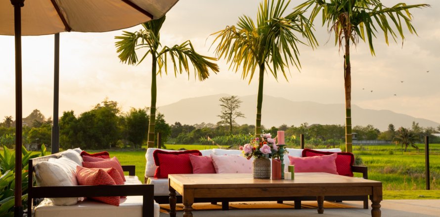 Chalet de 7 dormitorios en Saraphi, Tailandia № 133918