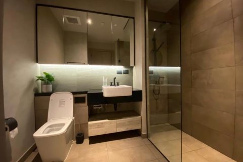 Condominio de 2 dormitorios en Khlong Toei, Bangkok, Tailandia № 133919 - foto 13