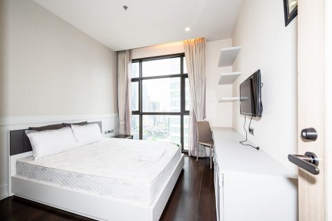 Condominio de 2 dormitorios en Watthana, Bangkok, Tailandia № 133917 - foto 7