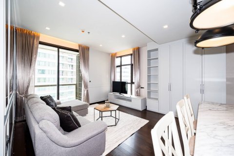 Condominio de 2 dormitorios en Watthana, Bangkok, Tailandia № 133917