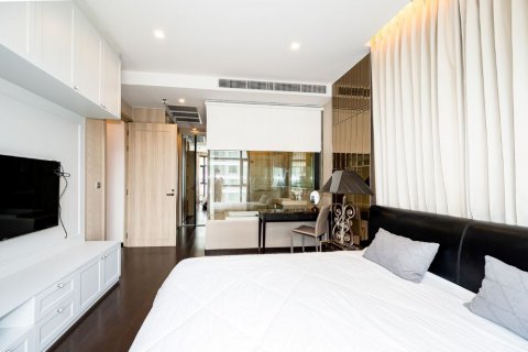 Condominio de 2 dormitorios en Watthana, Bangkok, Tailandia № 133917 - foto 8