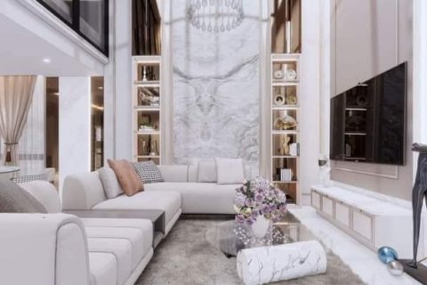 Chalet de 5 dormitorios en Sathon, Bangkok, Tailandia № 133913 - foto 2