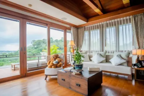 Chalet de 5 dormitorios en Rawai, Tailandia № 190571 - foto 10