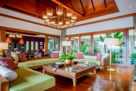 Chalet de 5 dormitorios en Rawai, Tailandia № 190571 - foto 3