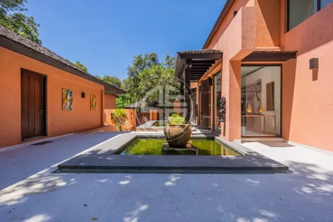 Chalet de 7 dormitorios en Wichit, Tailandia № 190575 - foto 3