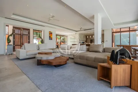 Chalet de 7 dormitorios en Wichit, Tailandia № 190575 - foto 4