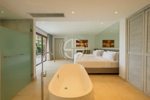 Chalet de 7 dormitorios en Wichit, Tailandia № 190575 - foto 15