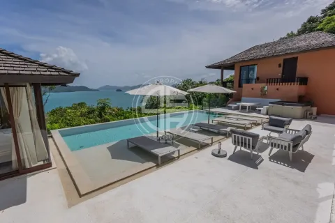 Chalet de 7 dormitorios en Wichit, Tailandia № 190575 - foto 20