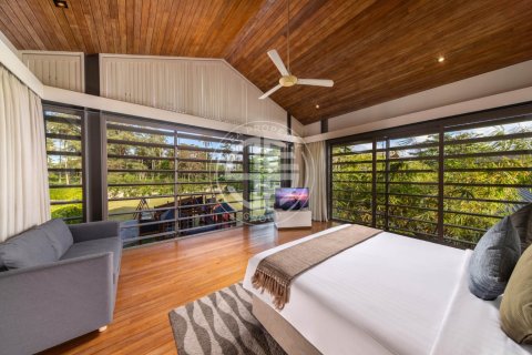 Chalet de 6 dormitorios en Phang Nga, Tailandia № 190573 - foto 17
