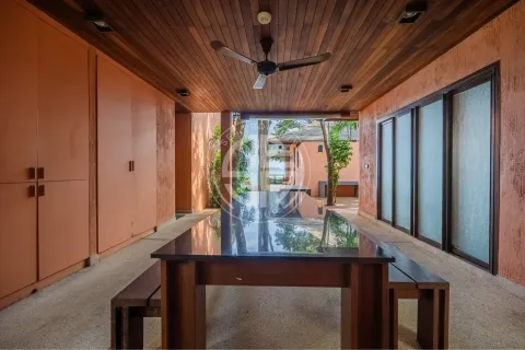 Chalet de 5 dormitorios en Wichit, Tailandia № 190574 - foto 14