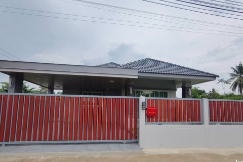 House in Pattaya, Thailand 3 bedrooms № 177855