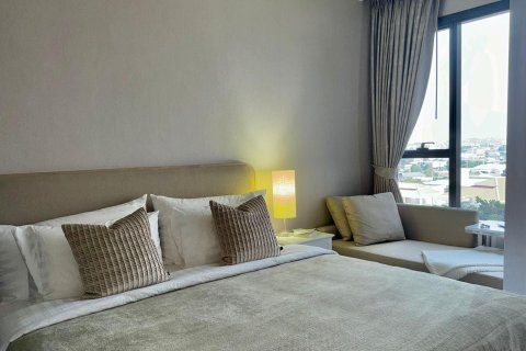 Apartamento de 2 habitaciones en Pattaya, Tailandia № 177853 - foto 3