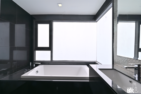 Condominio de 2 dormitorios en Bangkok, Tailandia № 186850 - foto 2