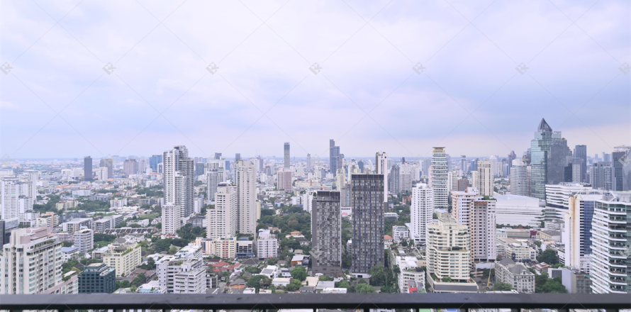 Condominio de 2 dormitorios en Bangkok, Tailandia № 186851