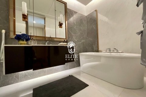 Condo à Pathum Wan, Bangkok, Thaïlande, 1 chambre  № 133974 - photo 5