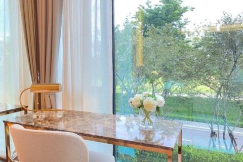 Condominio de 1 dormitorio en Pathum Wan, Bangkok, Tailandia № 133971 - foto 7