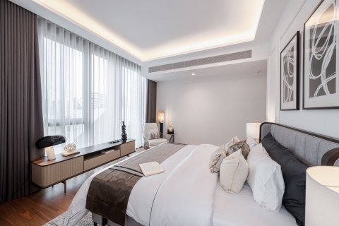 Condominio de 2 dormitorios en Khlong Toei, Bangkok, Tailandia № 133970 - foto 5