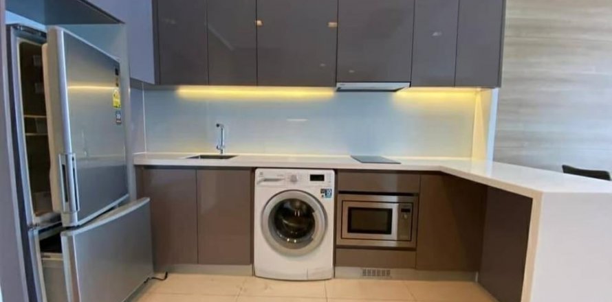 Condominio de 2 dormitorios en Watthana, Bangkok, Tailandia № 133972