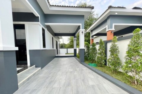 Casa de 2 dormitorios en Pattaya, Tailandia № 157655 - foto 8