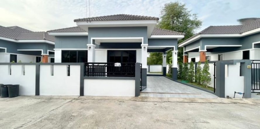 Casa de 2 dormitorios en Pattaya, Tailandia № 157655