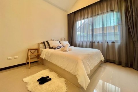 Casa de 2 dormitorios en Pattaya, Tailandia № 157656 - foto 14