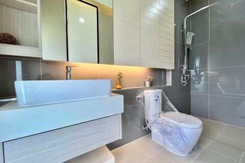 Casa de 2 dormitorios en Pattaya, Tailandia № 157656 - foto 12
