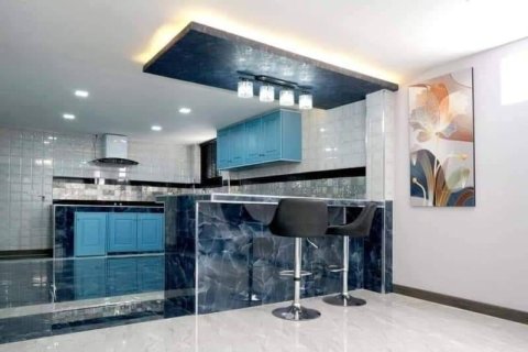 Casa de 3 dormitorios en Pattaya, Tailandia № 157652 - foto 8