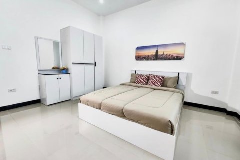 Haus in Pattaya, Thailand 3 Schlafzimmer № 157658 - Foto 8